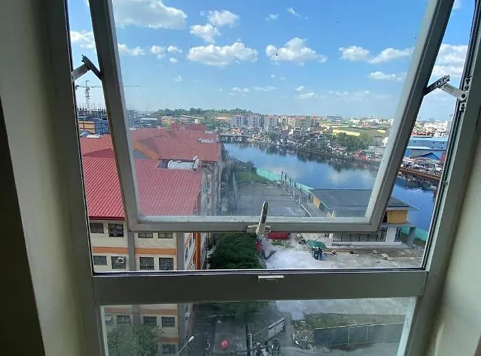 Mhonsel'S Staycation Condotel Manila
